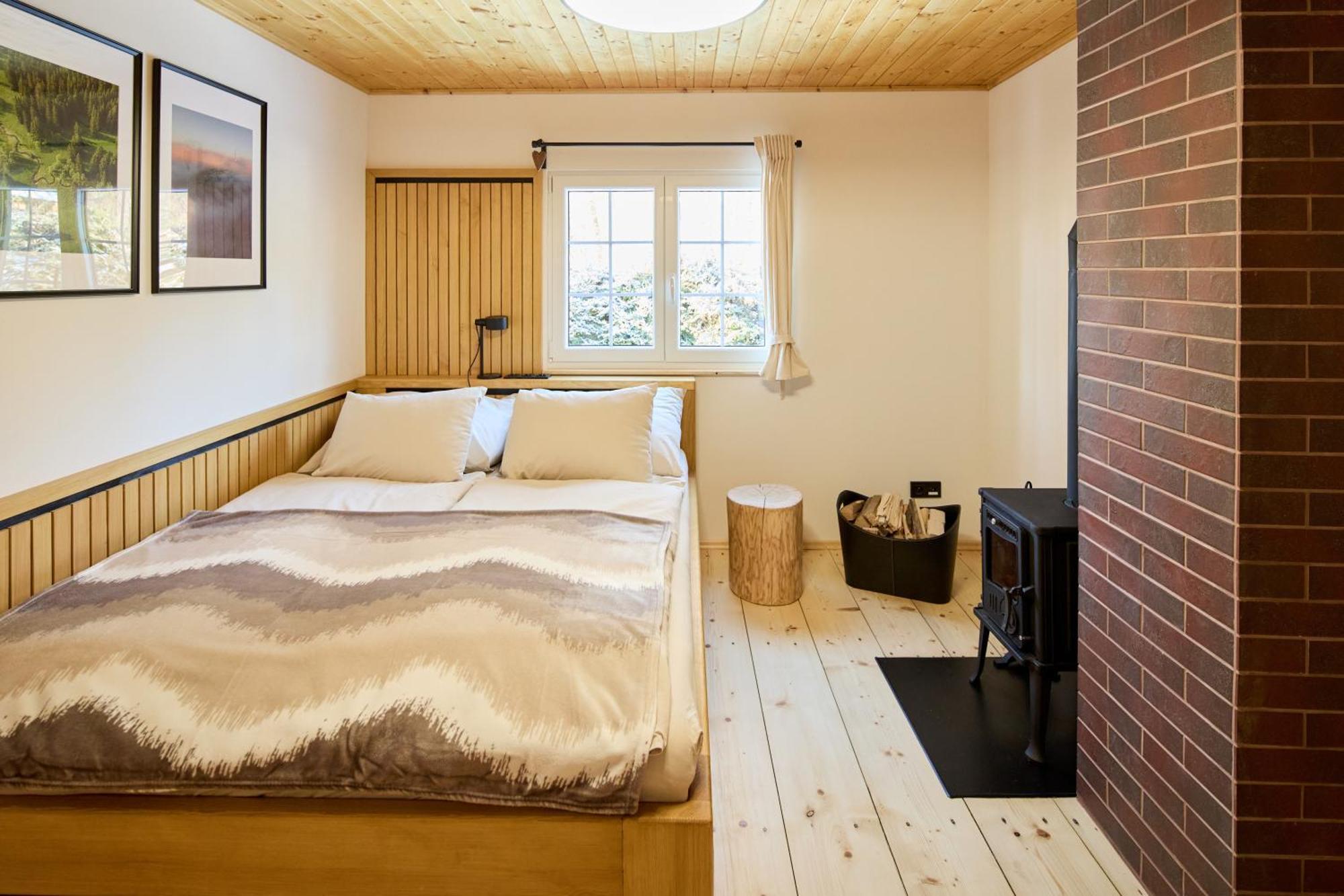 Privatni Dori Se Saunou V Cene Chalet *